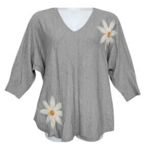 Aeda daisy sweater 3X gray spring top dolman sleeves